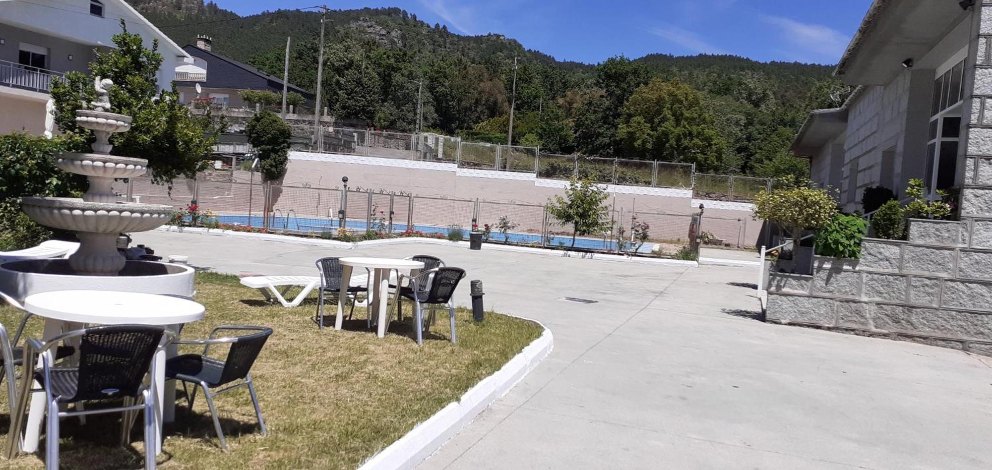 Hostal Entrimena 2 Entrimo Dış mekan fotoğraf